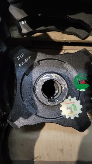 Зірочка привідна горизонтального транспортеру (чавунна поковка) КСН 00.617