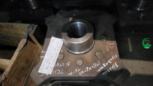 Зірочка привідна горизонтального редуктора (ступиця на болтах)