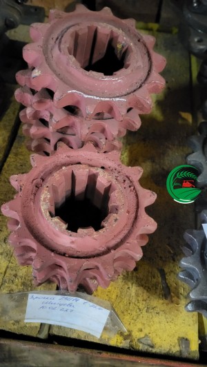 Зірочка z-14/14 t-25.4 шліцьова 10.02.627