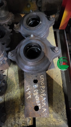 Опора валу ведучого кришка відкрита ПРТ 10 (1611)